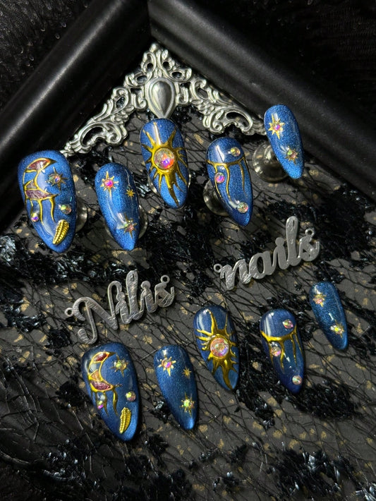 10pcs Blue Cat Eye Celestial Almond Press-On Nails