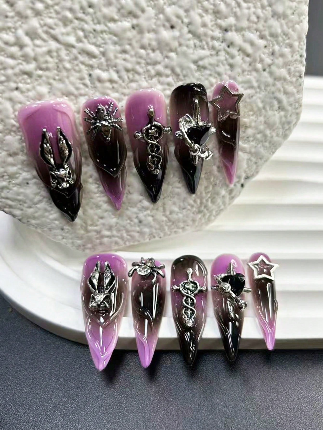 Y2K Punk Halloween Bunny Spider Press-On Nails