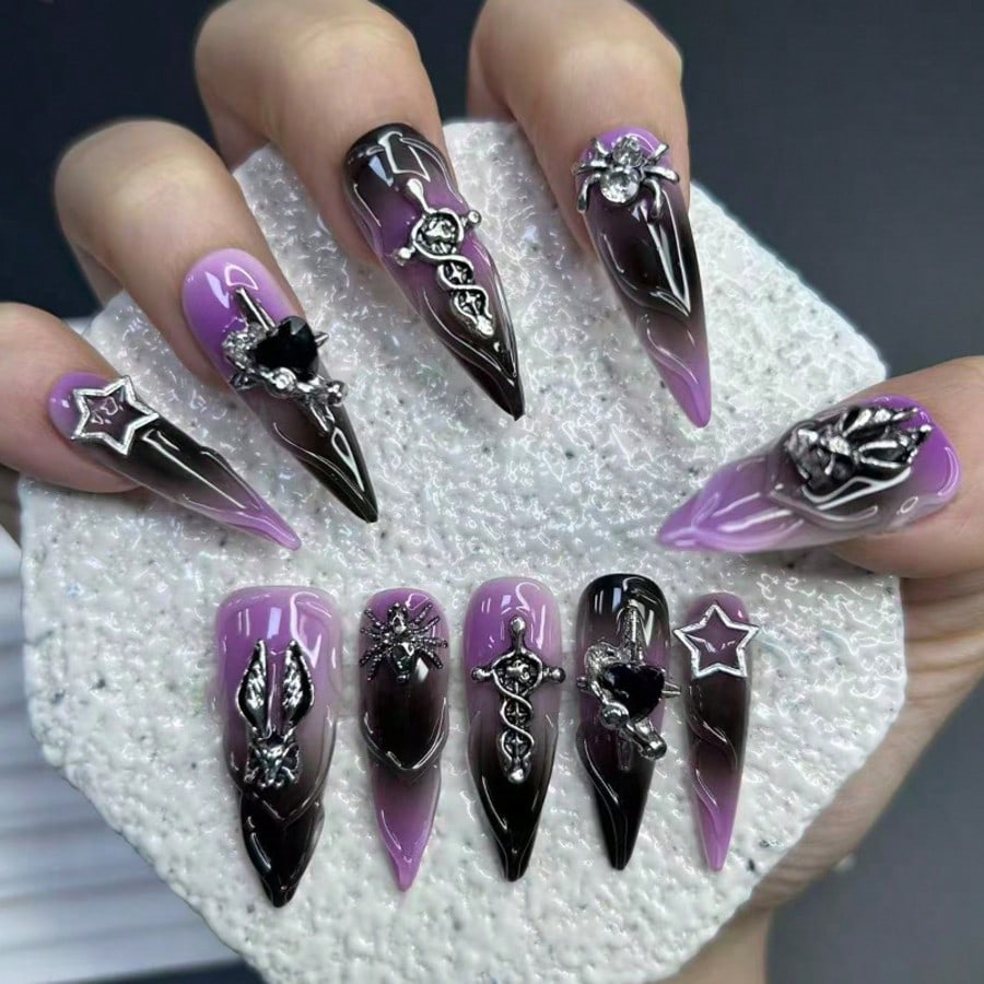 Y2K Punk Halloween Bunny Spider Press-On Nails