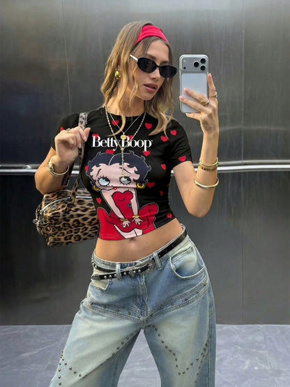 Betty Boop Women’s Heart Graphic Crop Tee