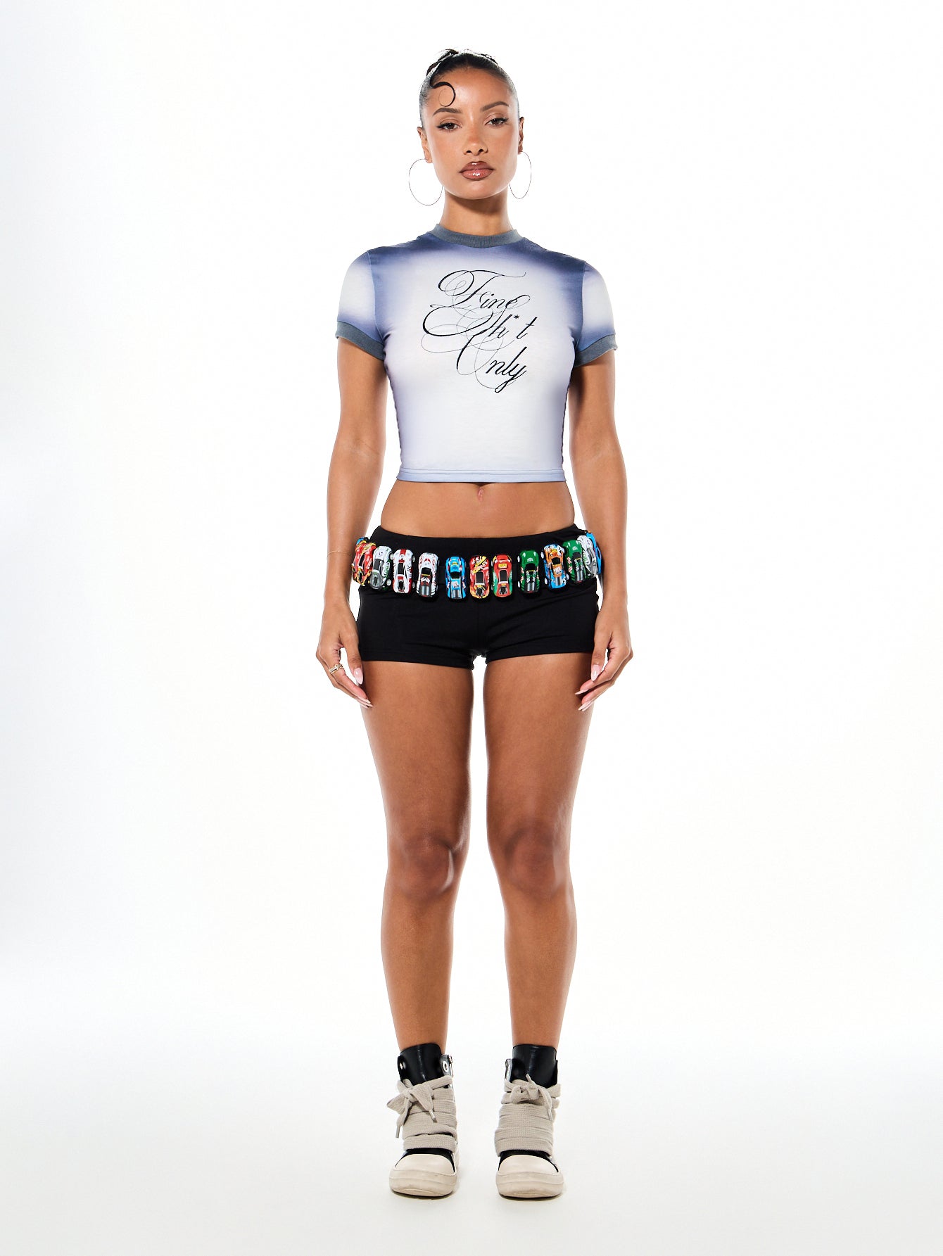 Dreamy Mind Ombre Blue Graphic Crop Tee