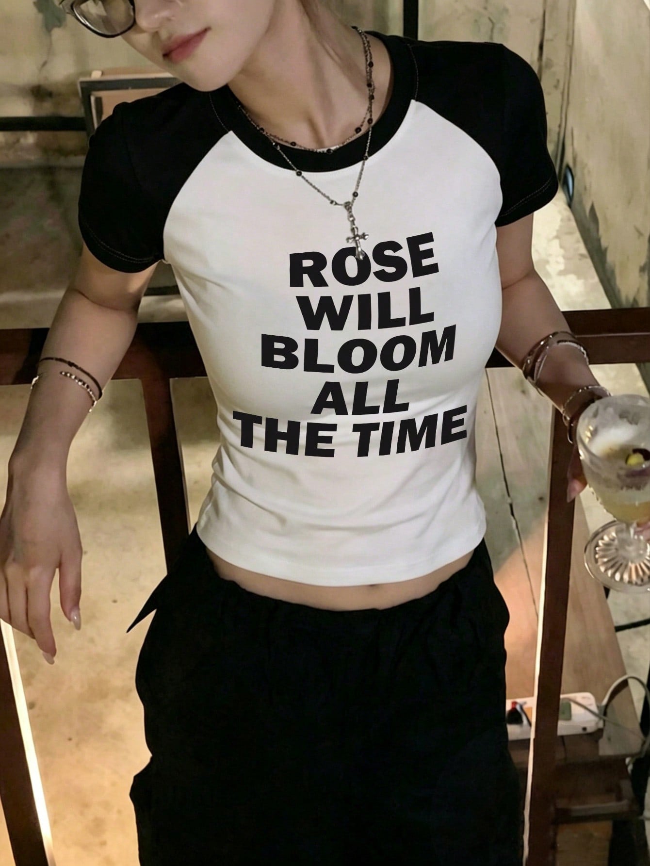 Women's Letter Print Raglan Contrast Crop Top