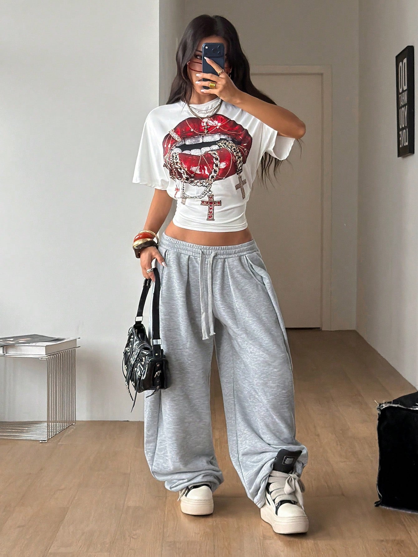 Y2K White Lips Ruched Short Sleeve Crop Top