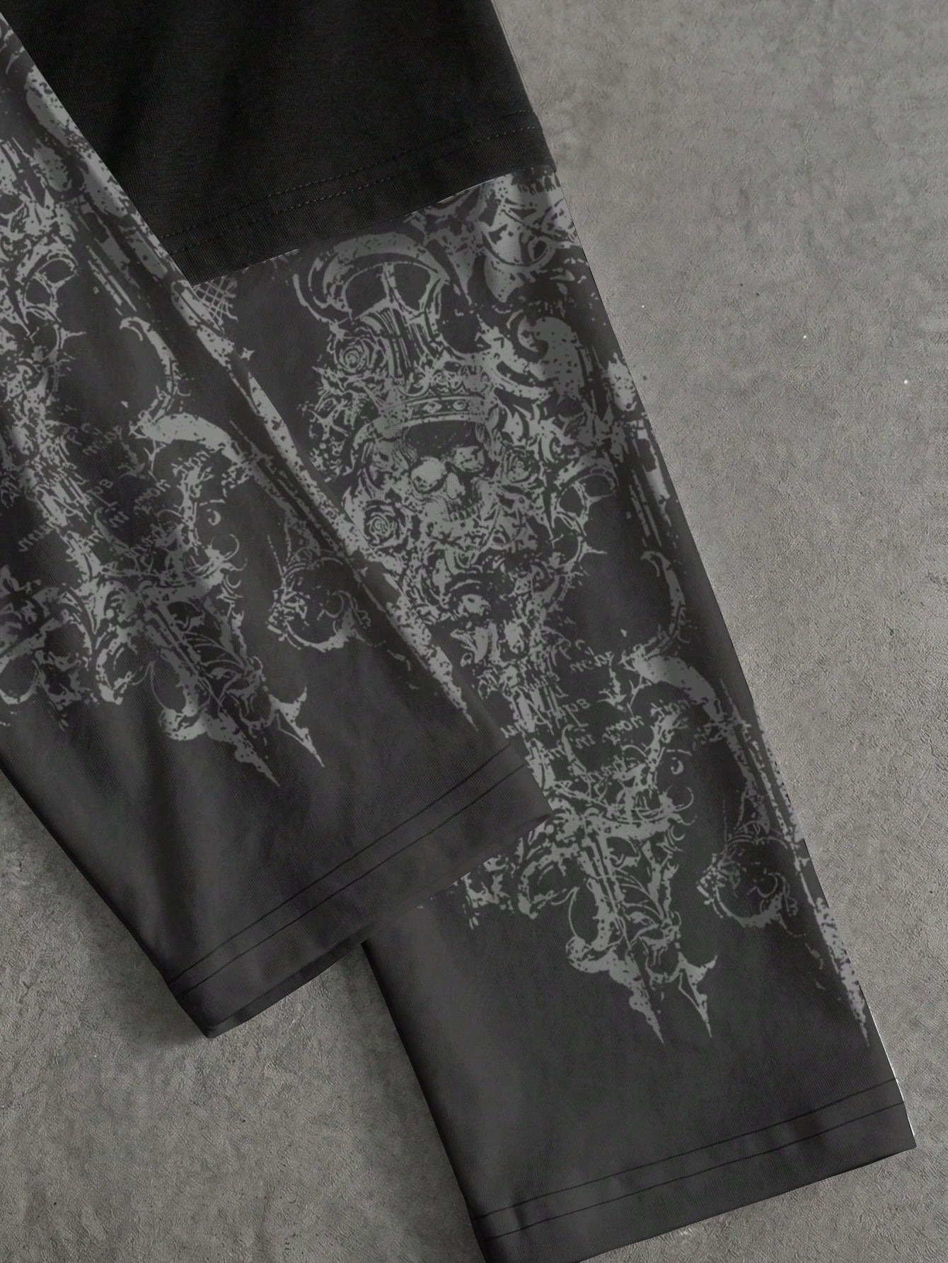 Men Goth 2-in-1 Printed Long Sleeve Tee