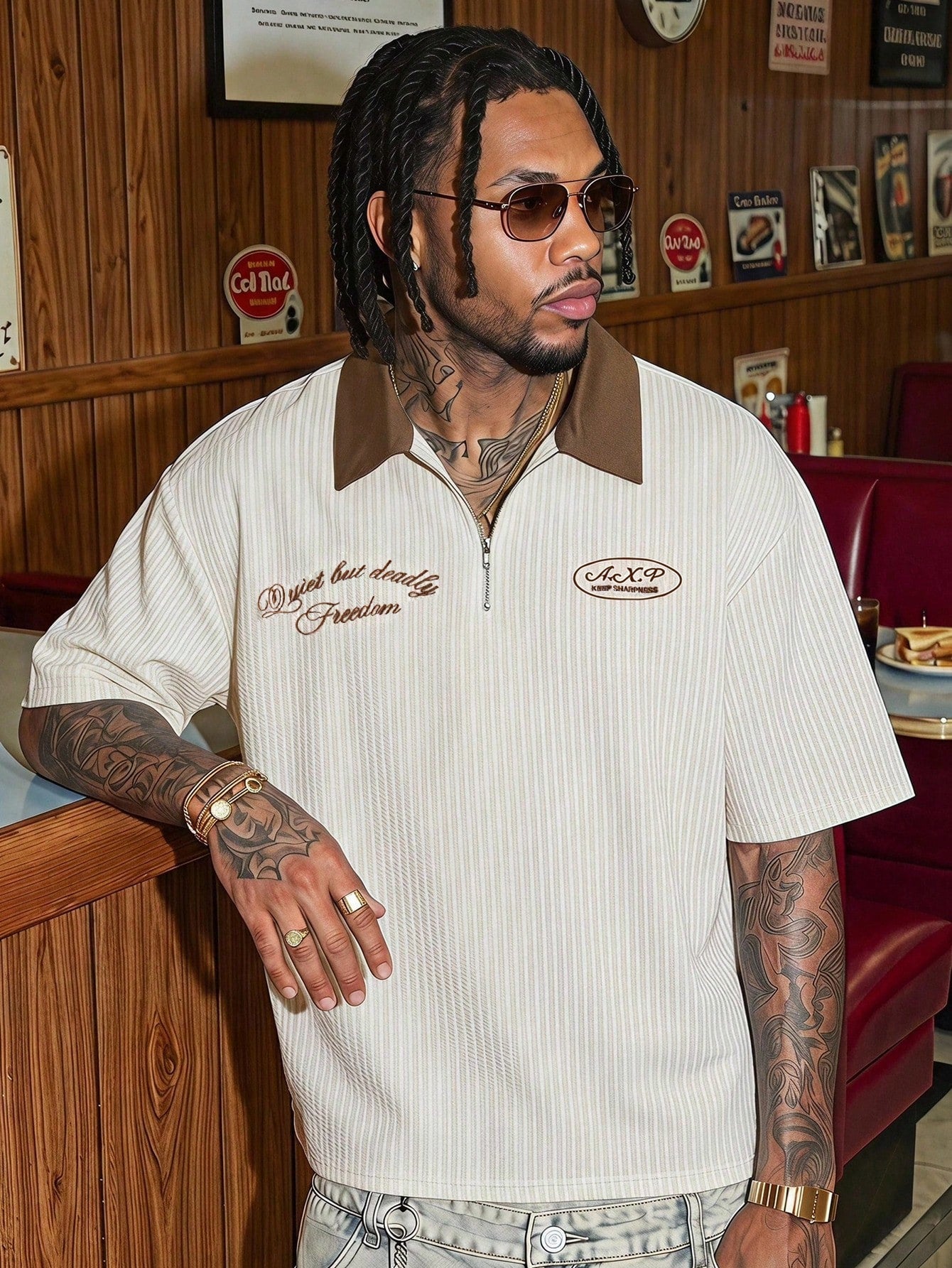 Men's Embroidered Zipper Half-Placket Polo