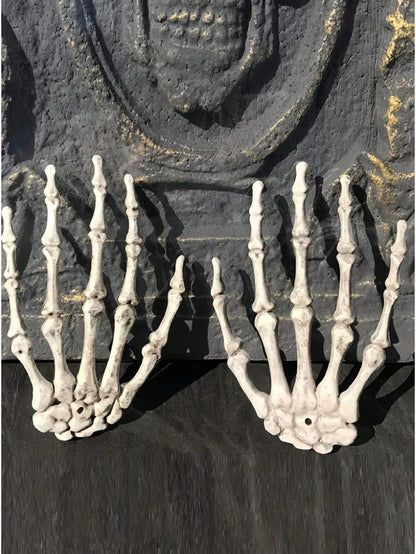 2Pcs Life Size Plastic Skeleton Hands Props