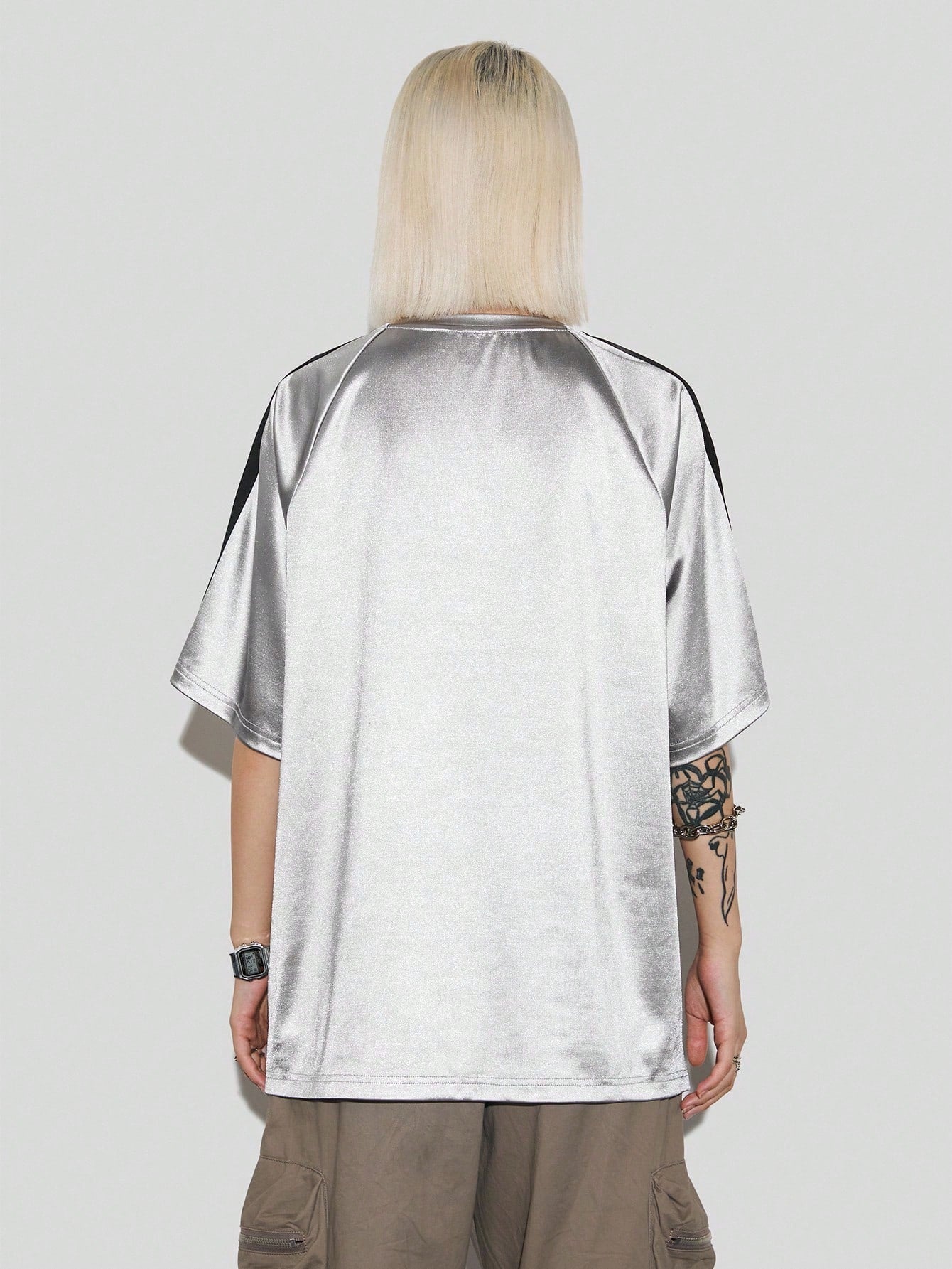 Women Oversized Metallic Graphic Sports Jersey T-Shirt