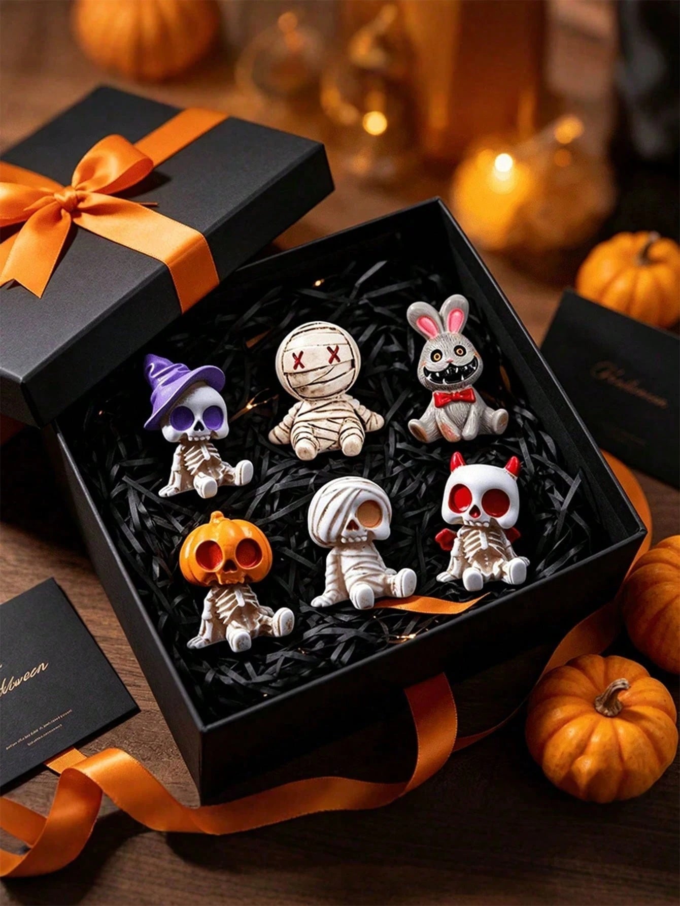 Halloween Mini Skull Mummy Resin Ornament