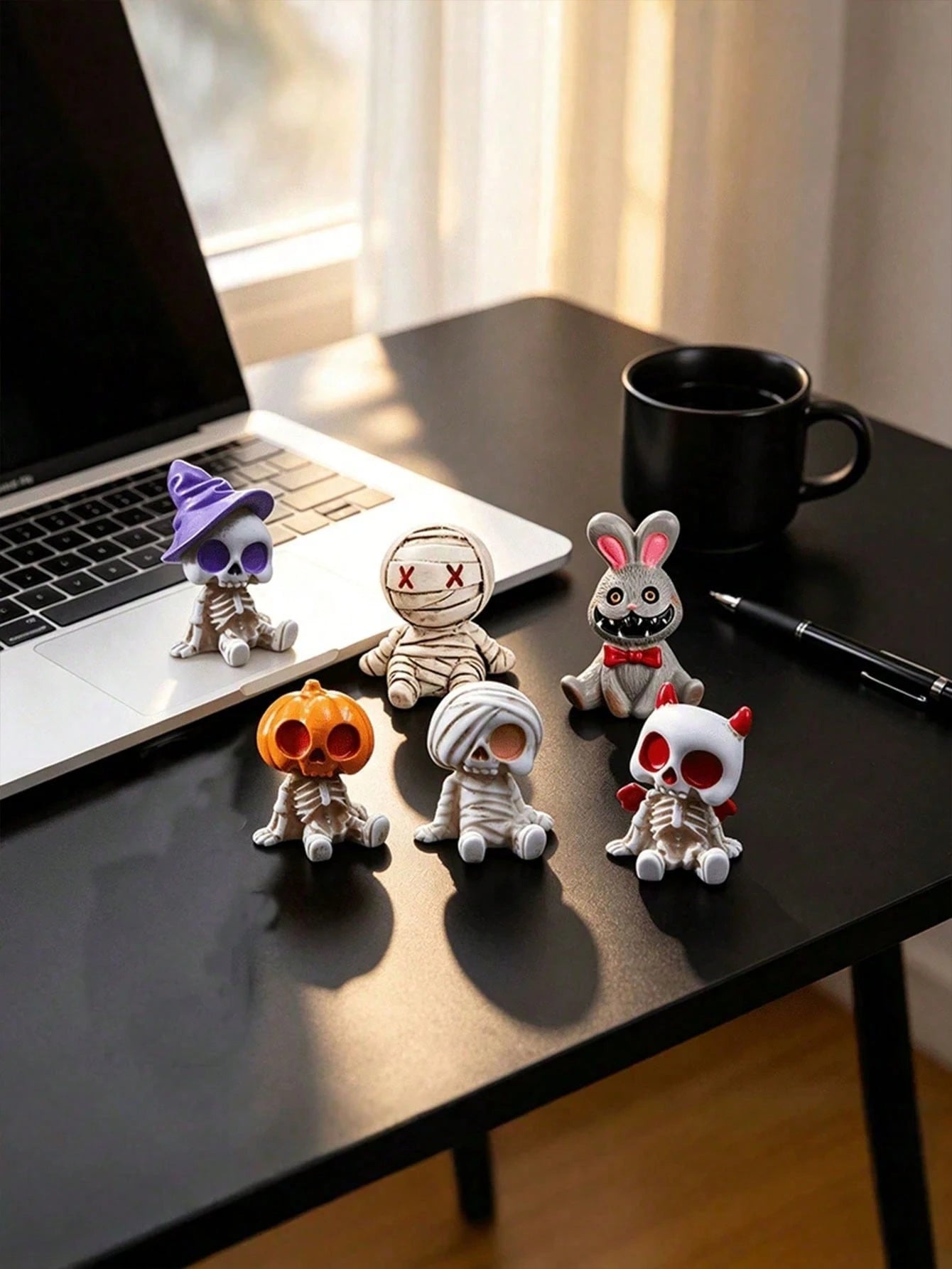 Halloween Mini Skull Mummy Resin Ornament