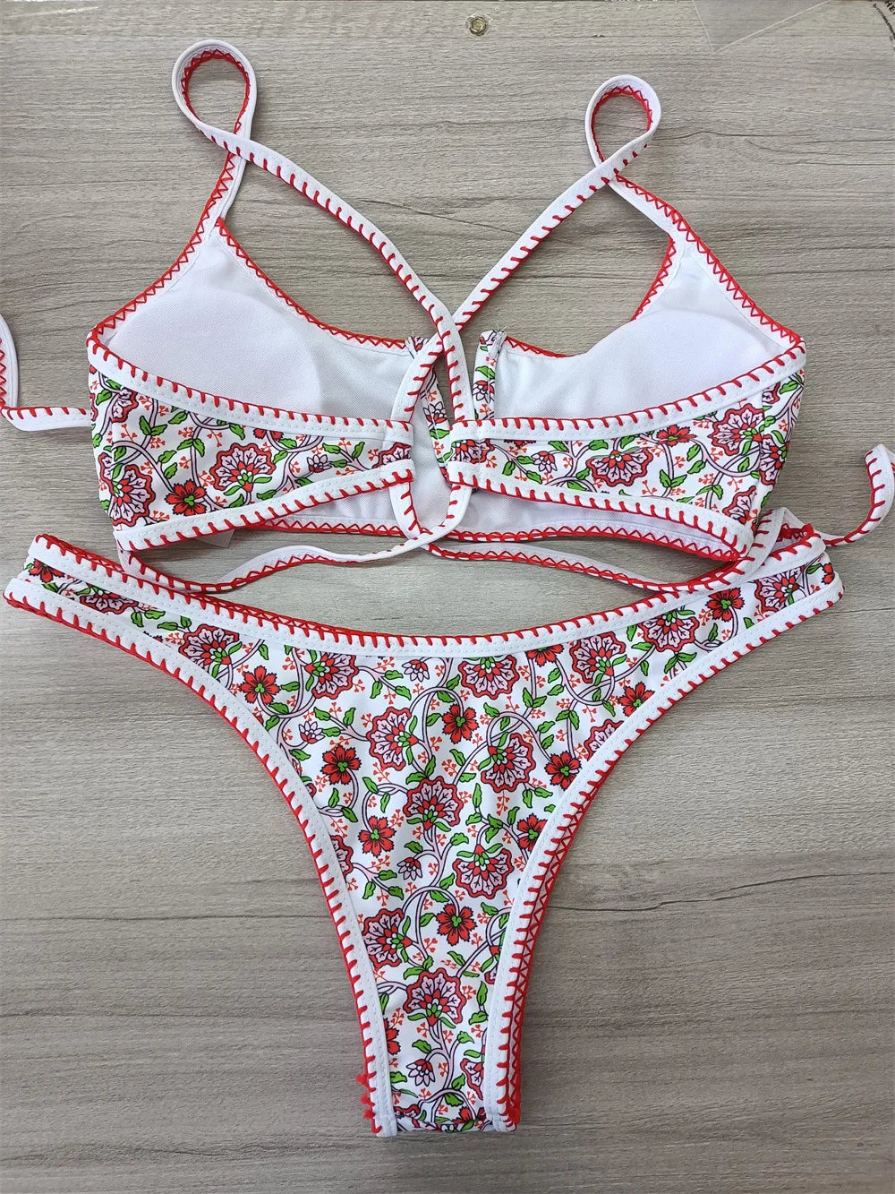 V-Neck Embroidery Floral European & American Swimsuit