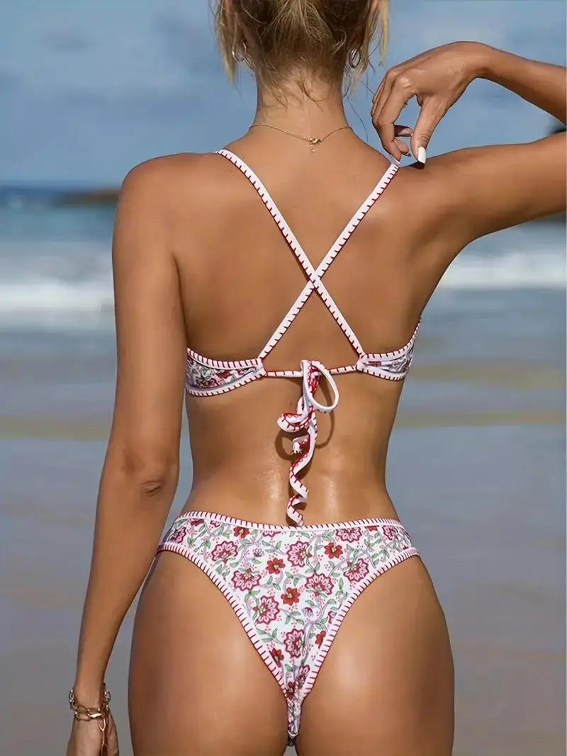V-Neck Embroidery Floral European & American Swimsuit
