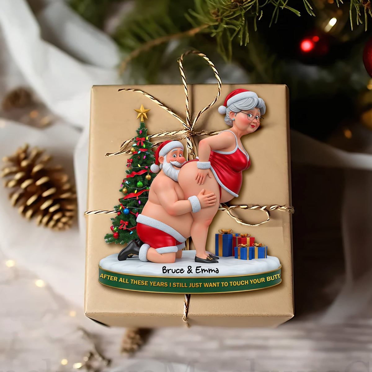 Mischief Santa Couple Ornament - Personalized Christmas Gift For Couples 08OHLU170925