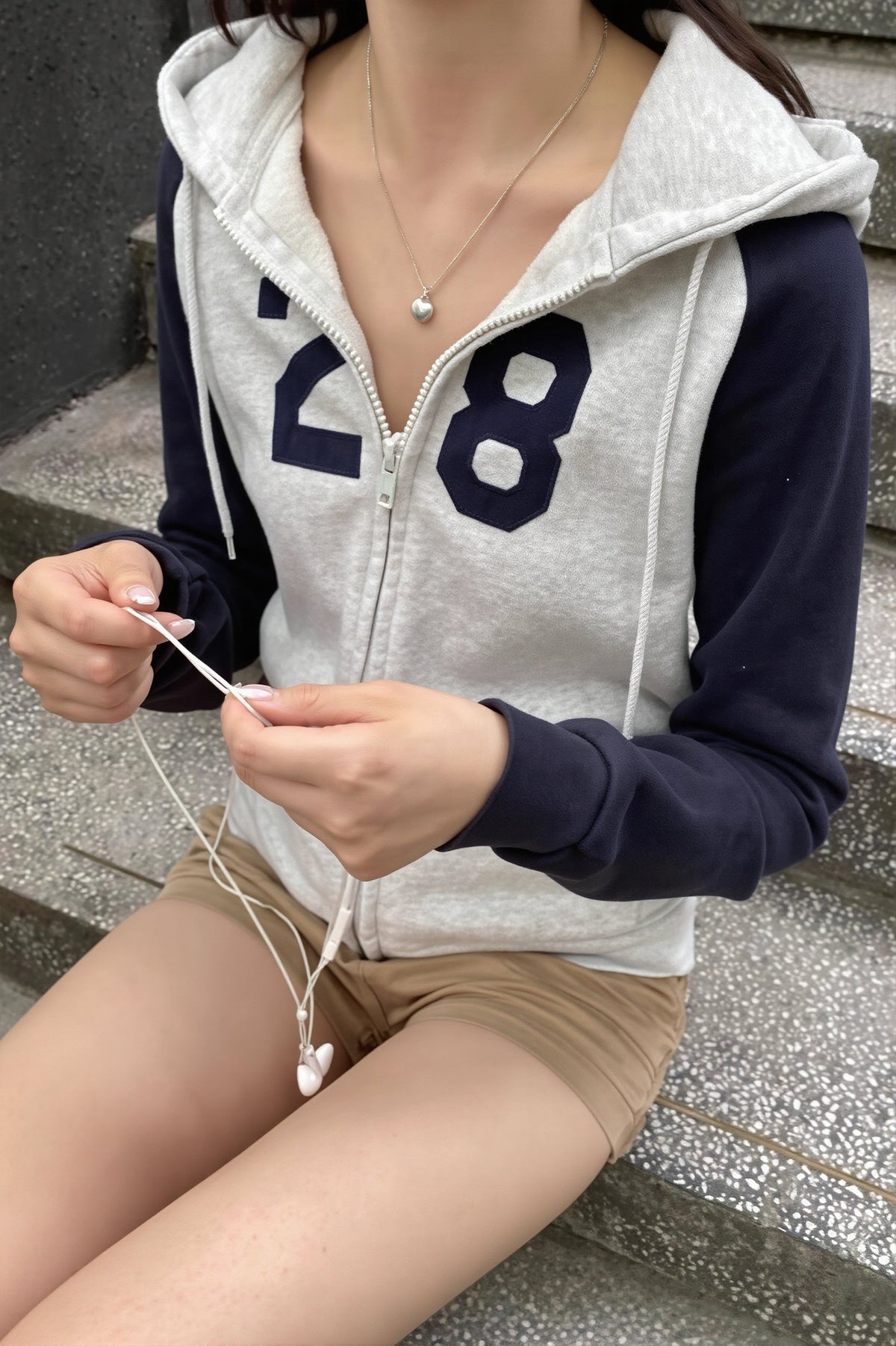 Colorblock Number Applique Hoodie