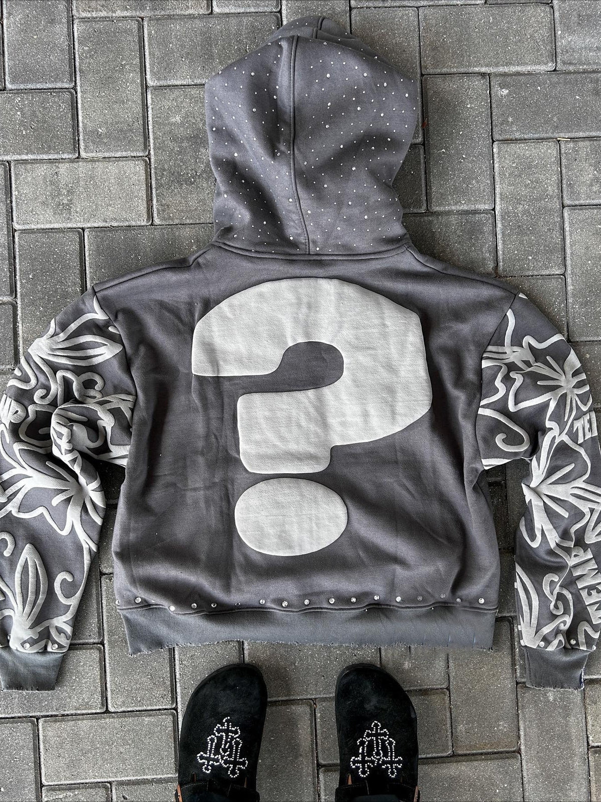 Street Style Graphic Hoodie