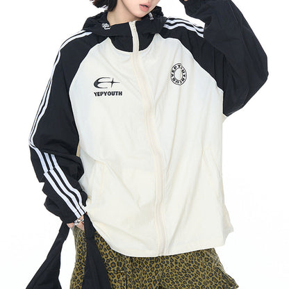 90's Oversized Hooded Jacket
