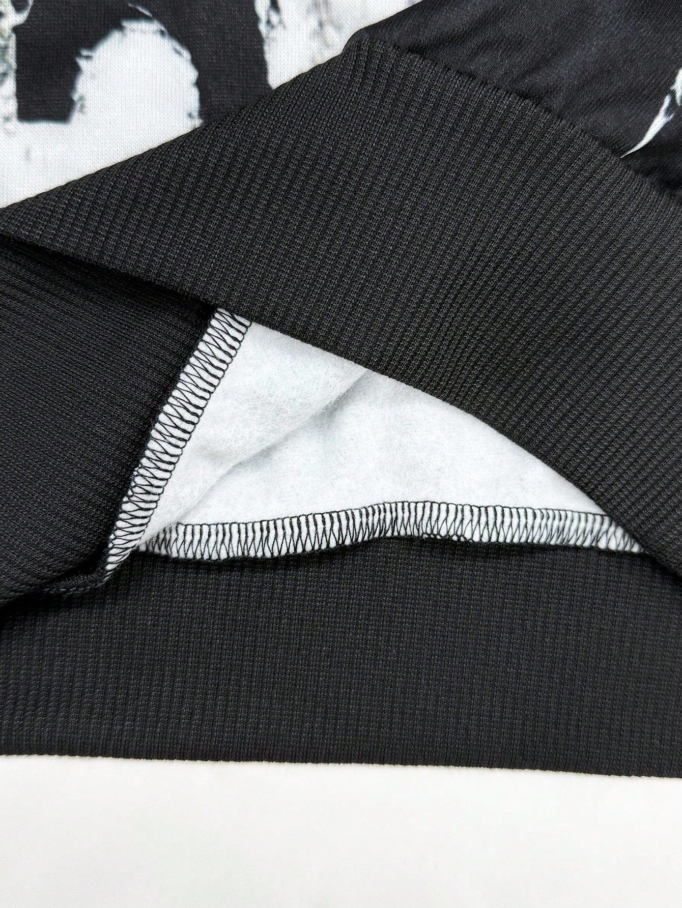 ART THAT KILLS Graphic Hoodie