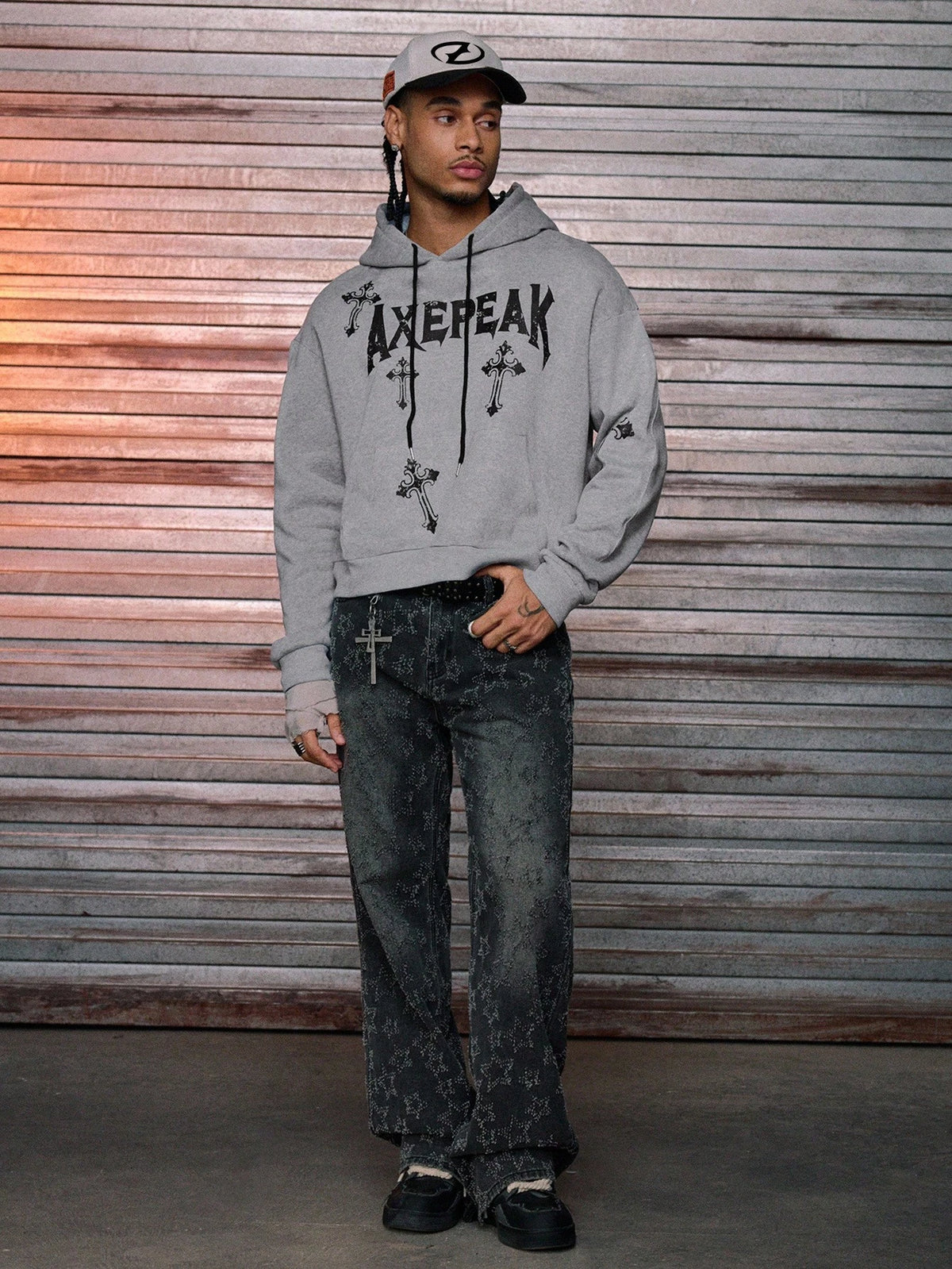 AXEPEAK Grey Gothic Cross Print Polyester Hoodie