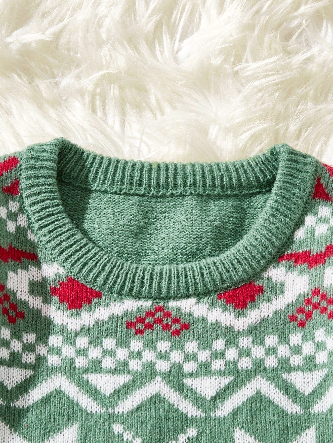 Anewsta Men’s Christmas Pattern Sweater