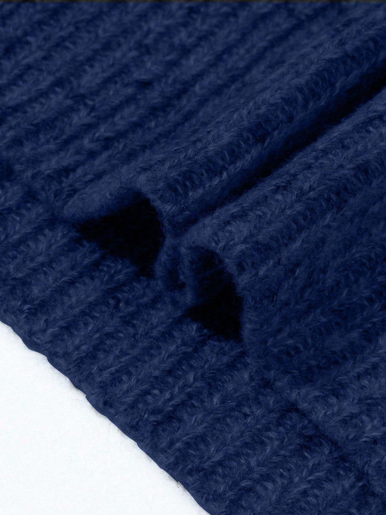 Winter New Arrivals Men's Wear Minimalist Solid Colors Casual Sweater