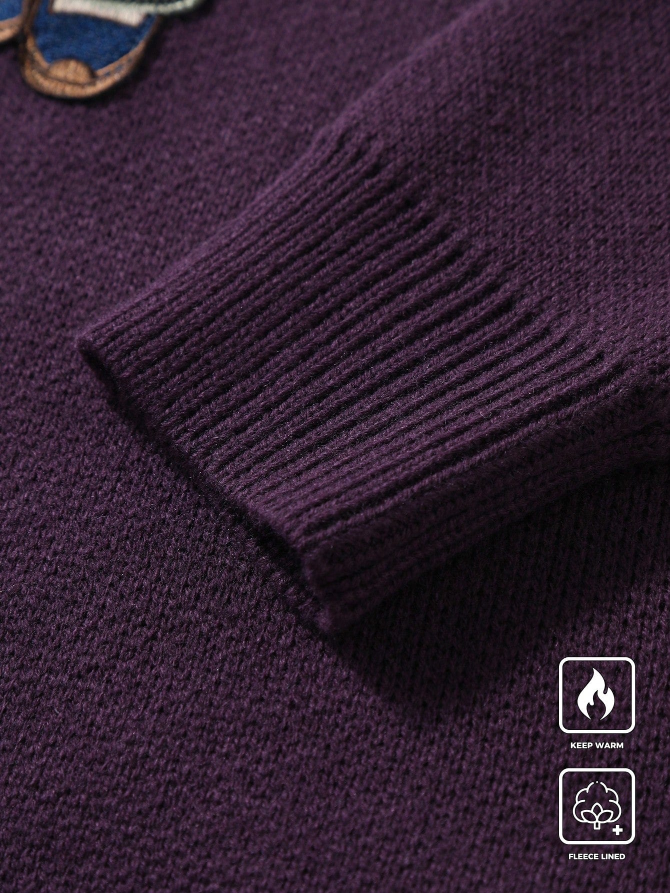 Claim Dot Men’s Cartoon Bear Embroidered Crew Neck Sweater