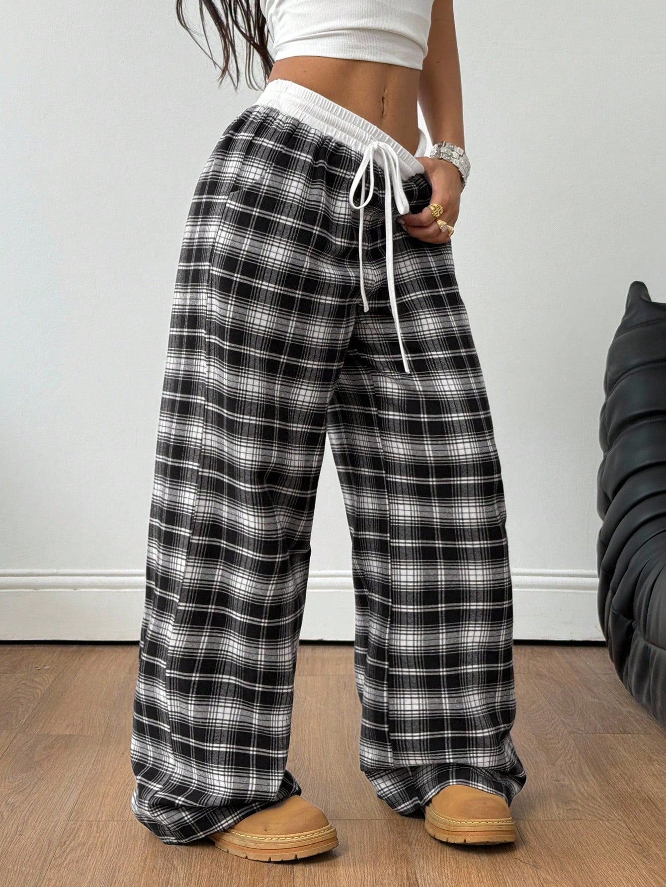 Women’s Multicolor Plaid Wide Leg Drawstring Pants