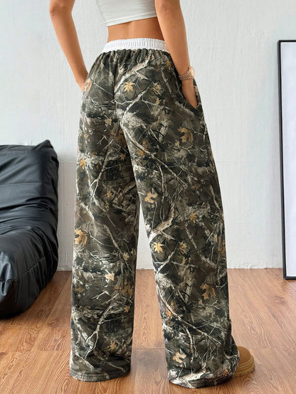 Coolane Women’s Camo Wide Leg Cargo Pants