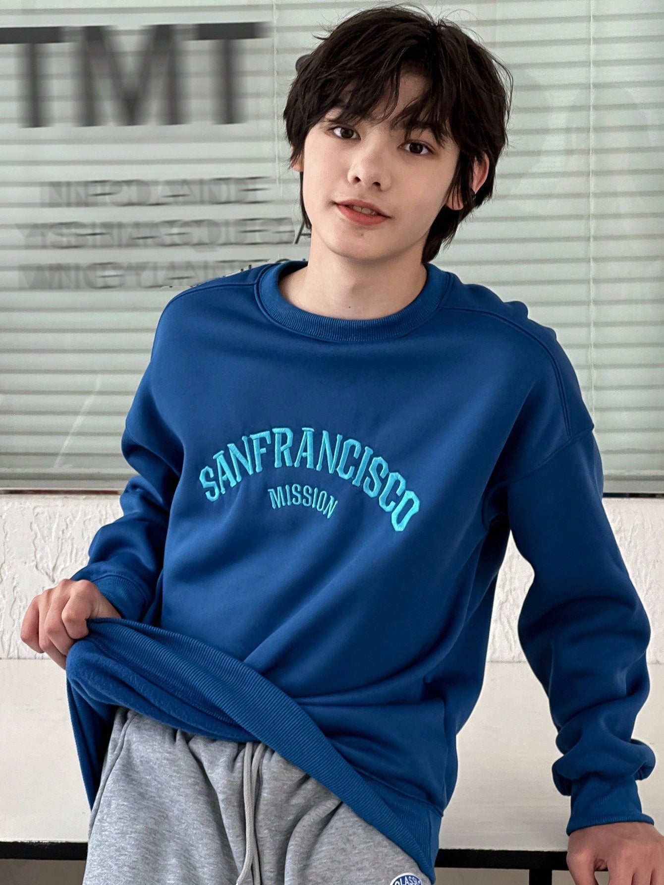 Men’s Autumn Letter Embroidery Pullover Baggy Sweatshirt