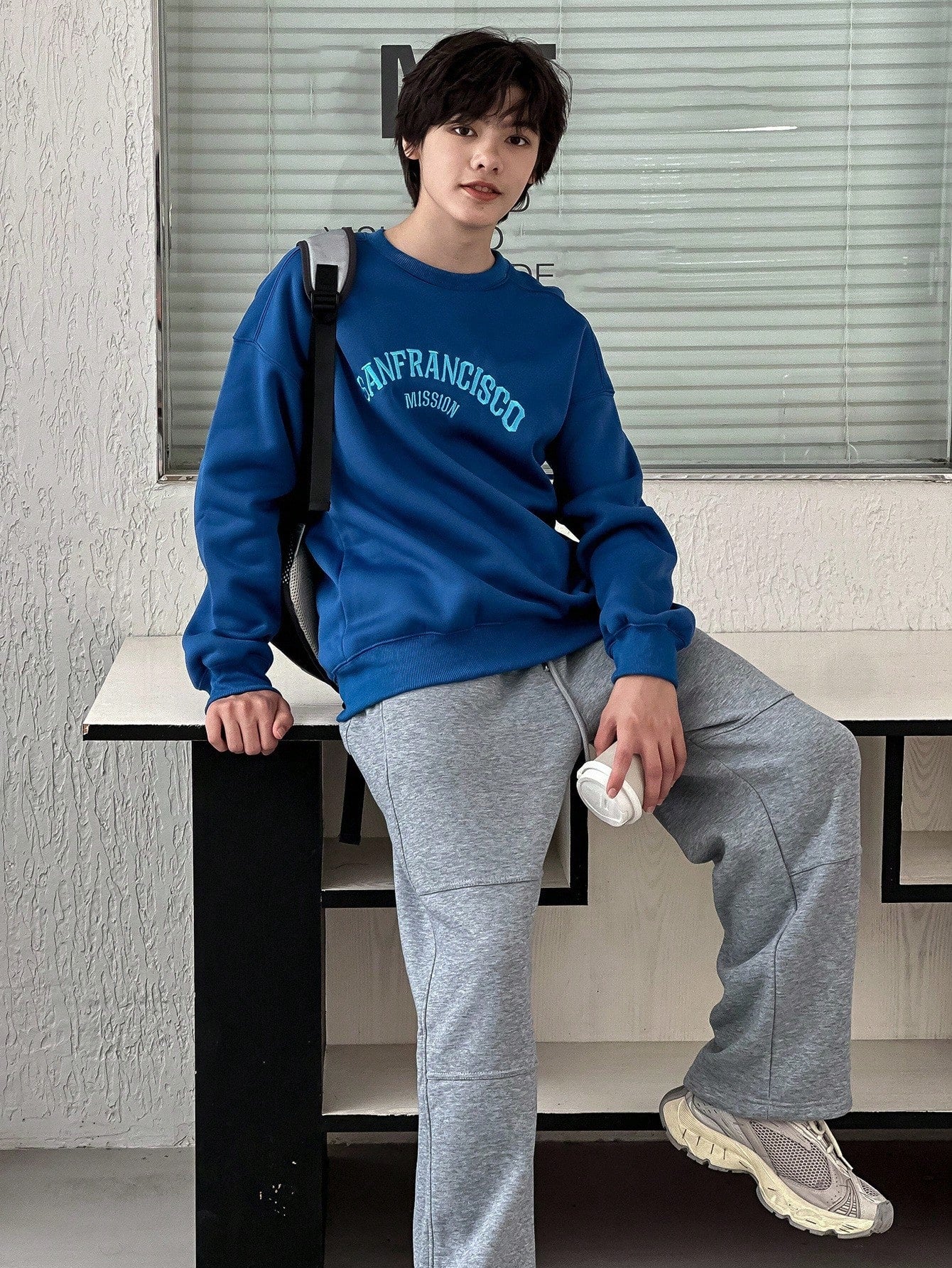 Men’s Autumn Letter Embroidery Pullover Baggy Sweatshirt