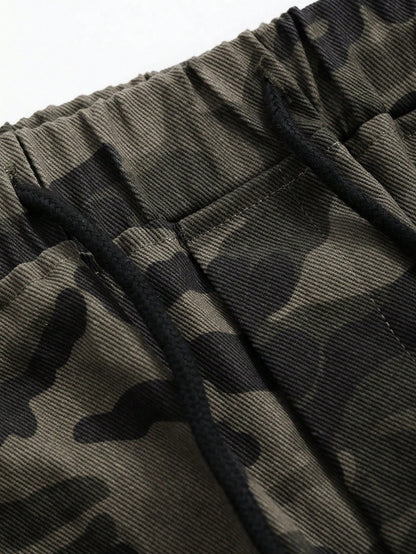 Women’s Camouflage Pants with Stylish Pocket Design – Modern Streetwear with Effortless Utility