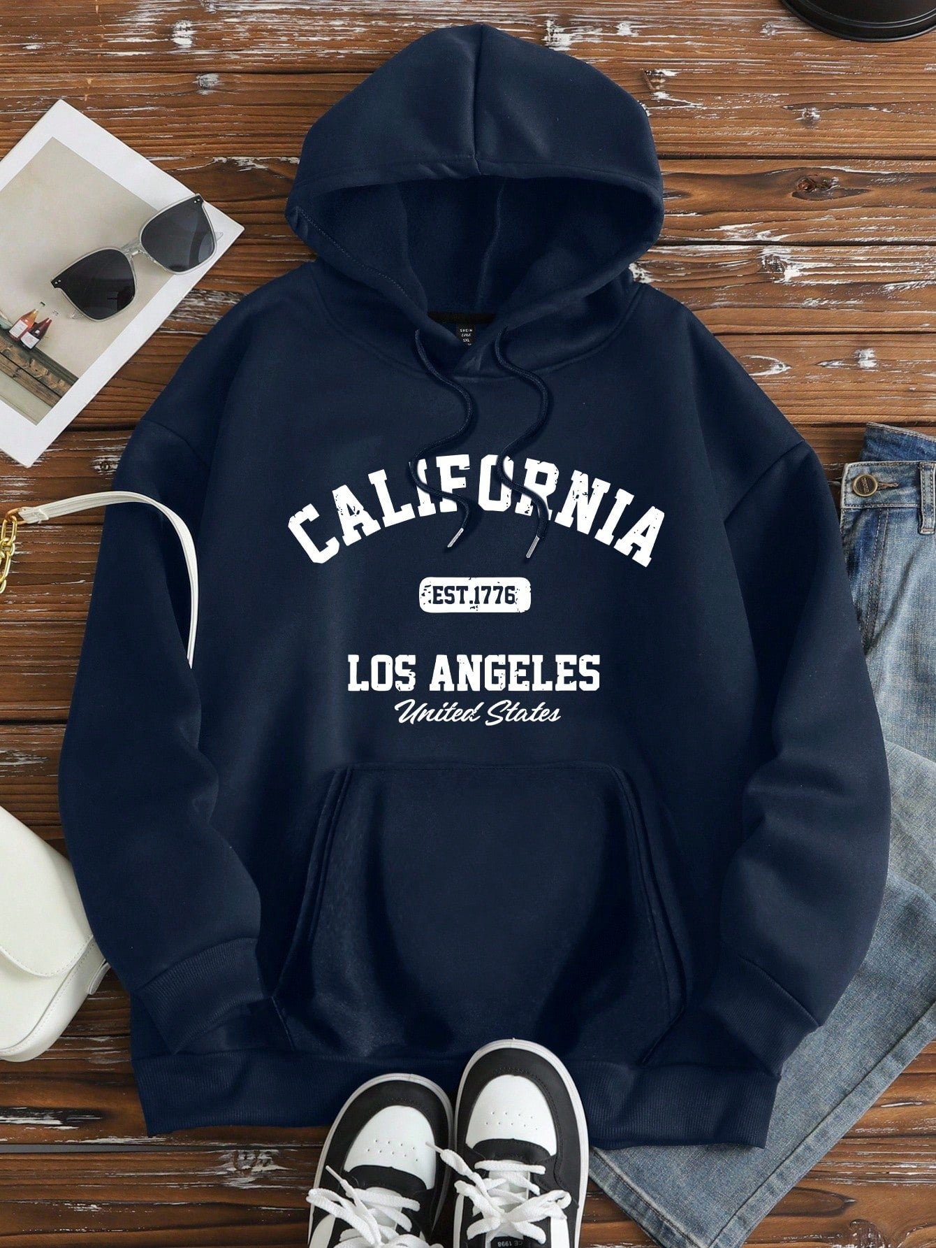 Plus Size Women’s Letter Print Pullover Hoodie Casual Fall & Winter Outfit