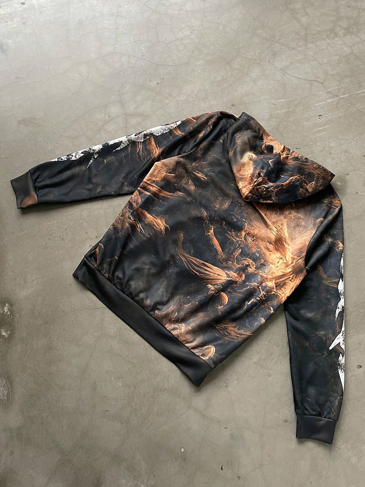 Gothic Freedom Oil Painting Graphic Pullover Hoodie