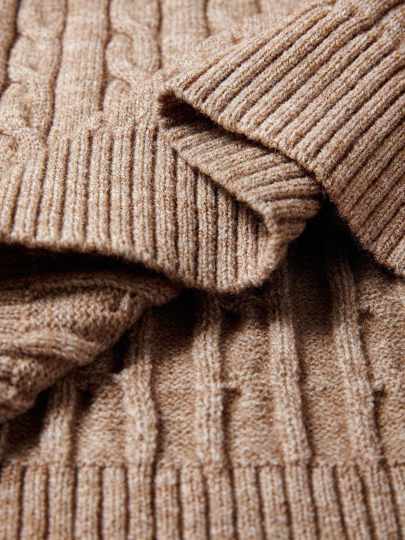 Men's Casual Cable Pattern Turtleneck Long Sleeve Sweater