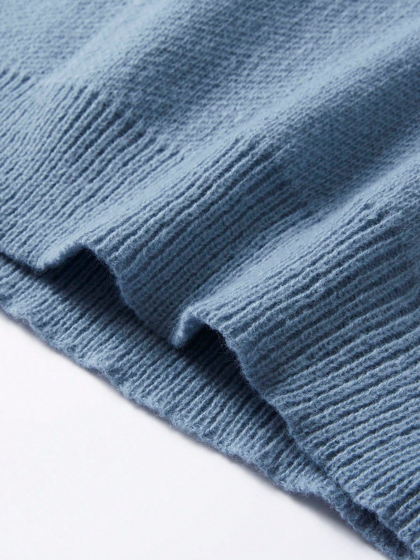 Men’s Letter Pattern Drop Shoulder Sweater