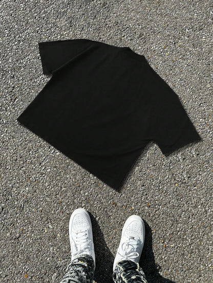 Men Y2K Black White Portrait Graphic Oversized Tee
