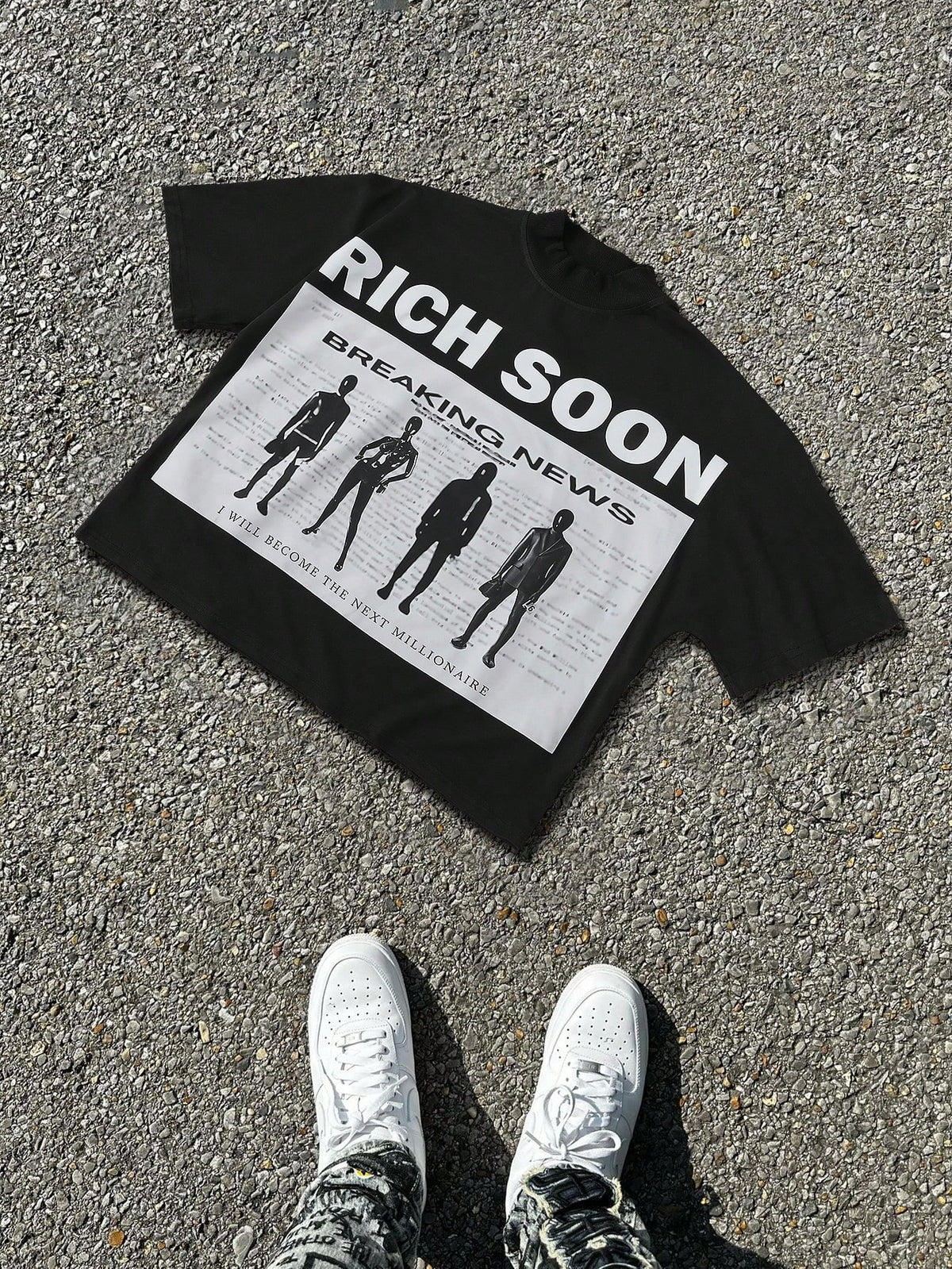 Men Y2K Black White Portrait Graphic Oversized Tee