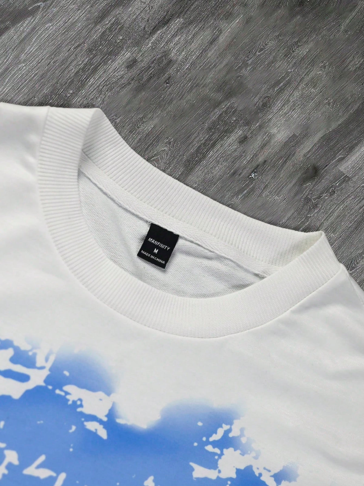 Men's Minimalist Graphic Print Fall Tee