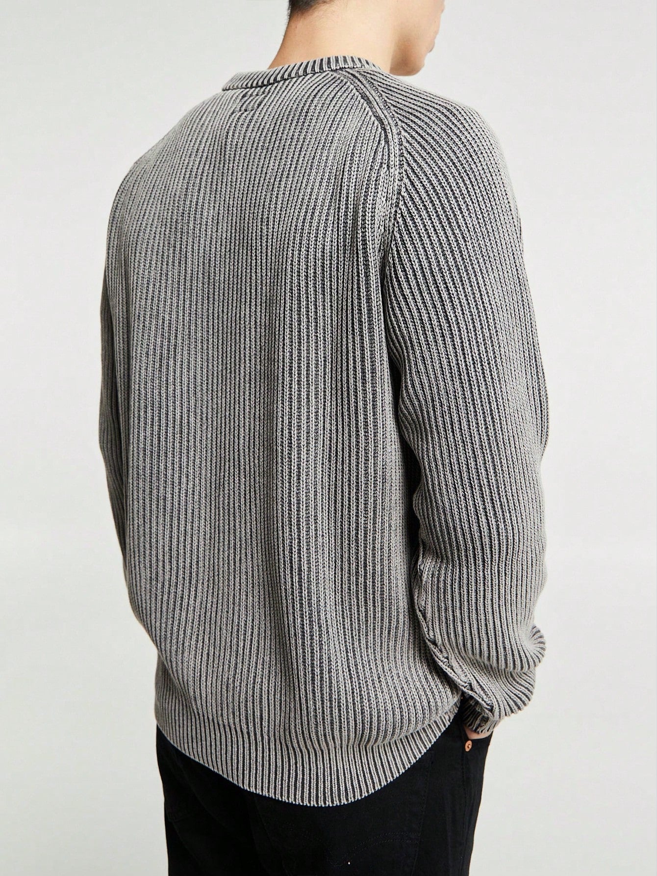 Men’s Casual Loose Fit Pullover Sweater