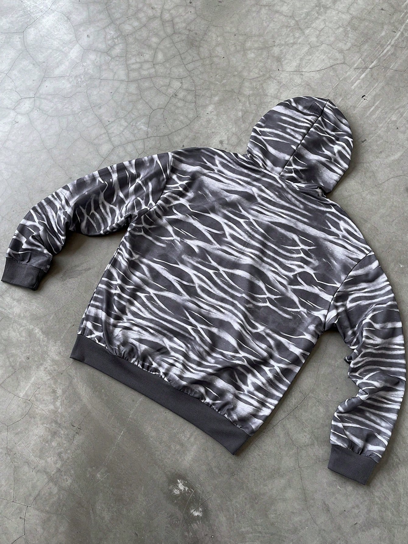 Modern Adventure Graphic Zip-Up Hoodie