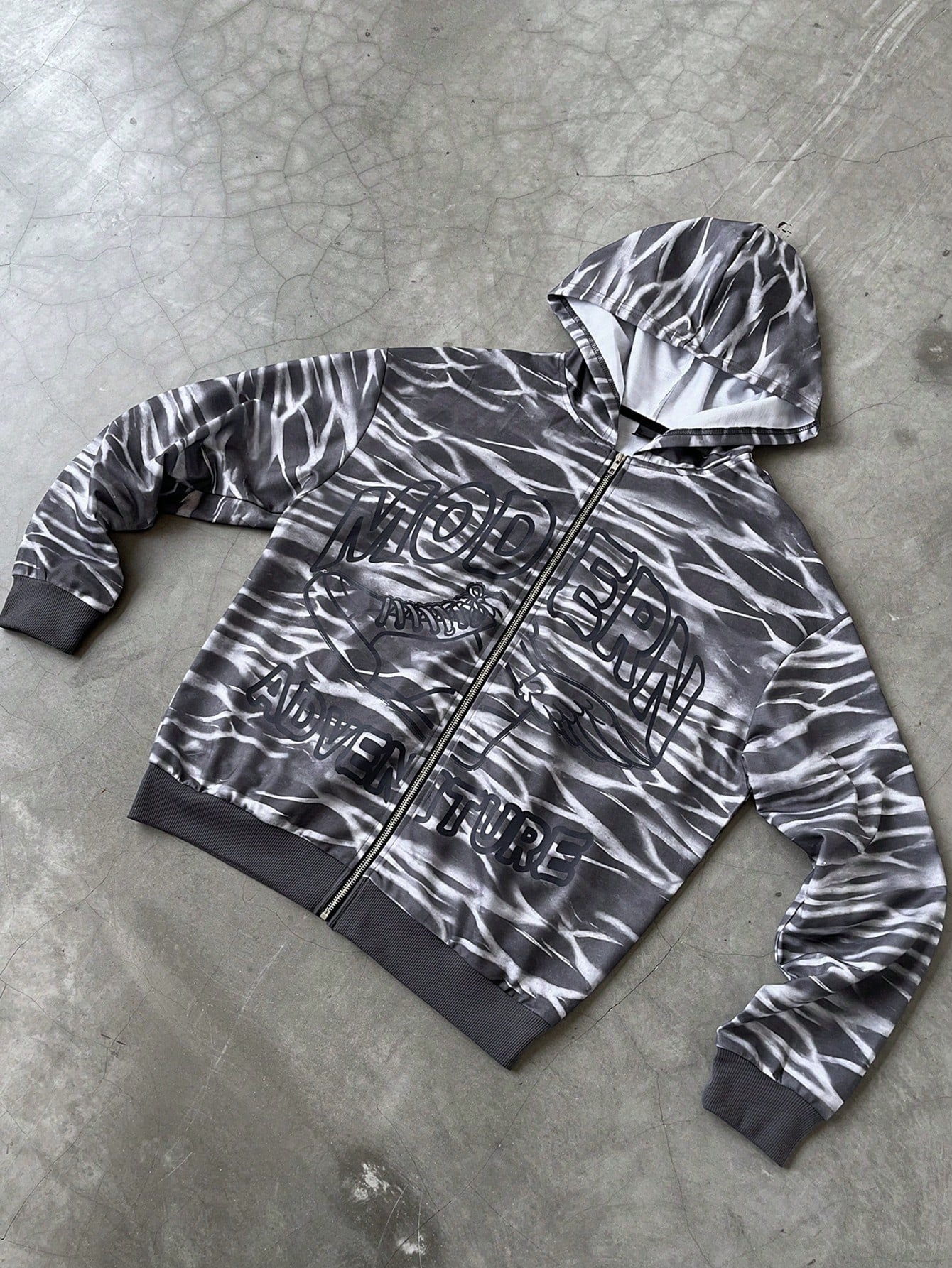 Modern Adventure Graphic Zip-Up Hoodie