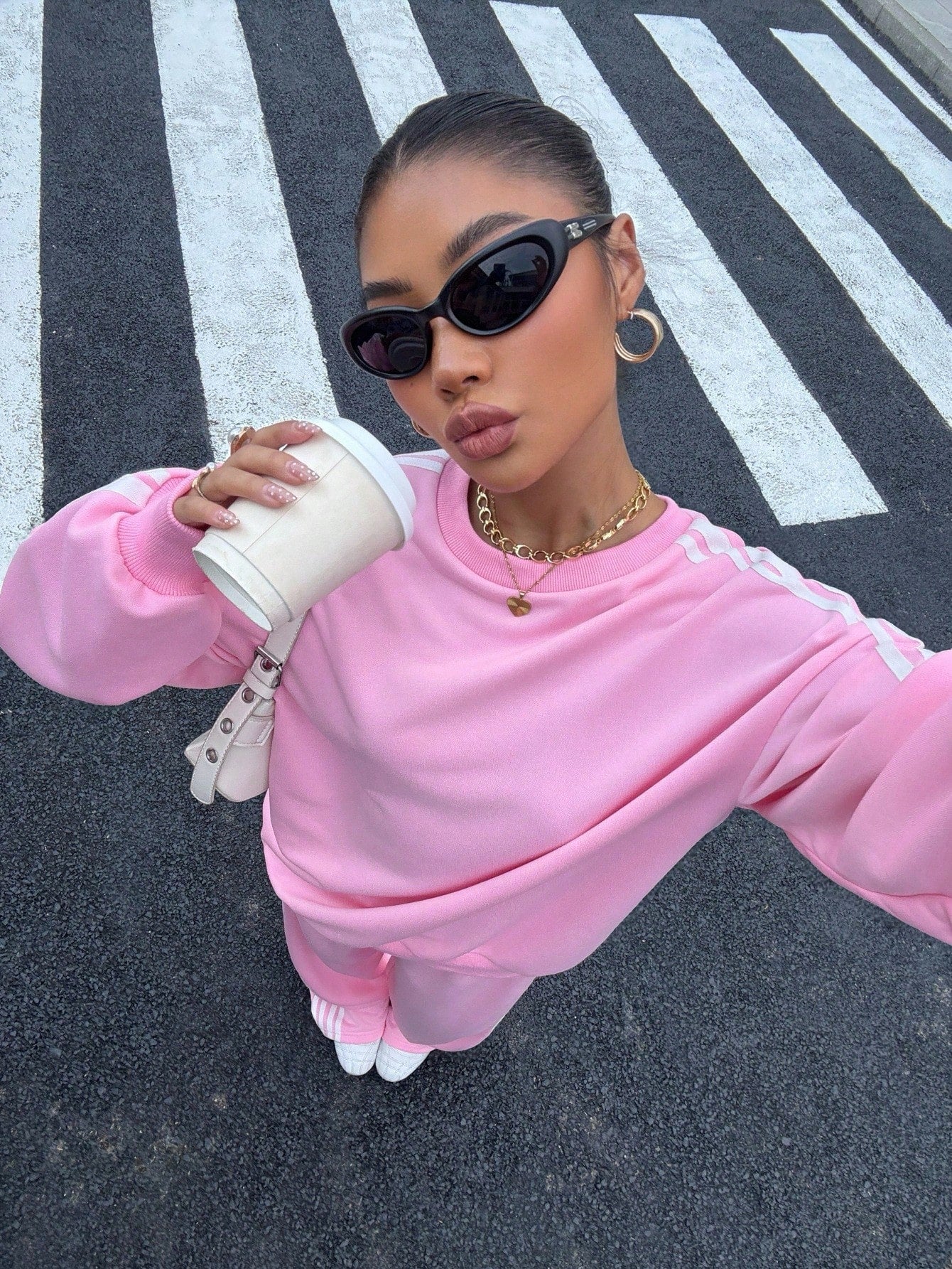 Women’s Pink Oversized Sweatshirt & Sweatpants 2 Piece Set