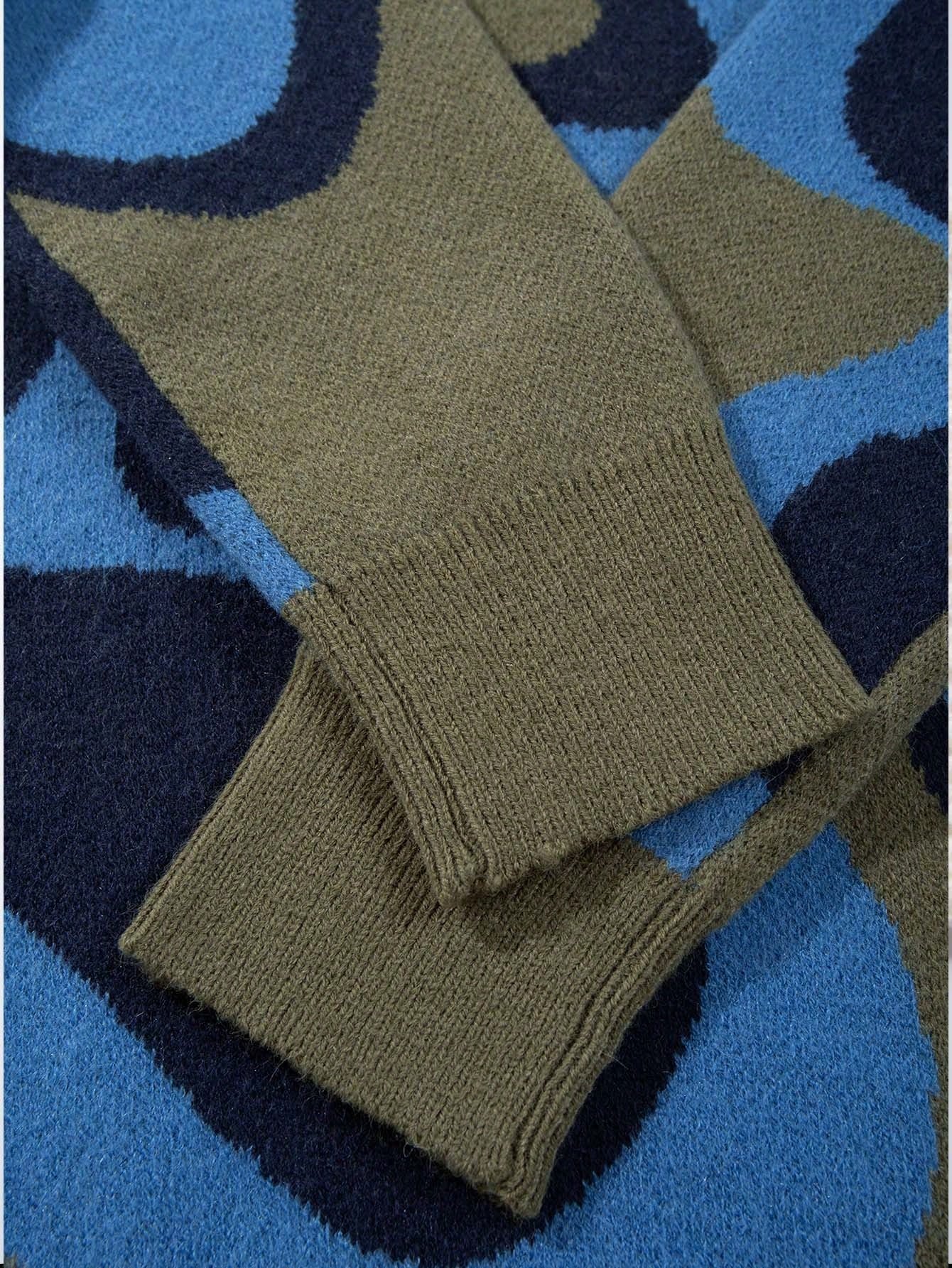 Unisex Casual Loose Retro Style Daisy Flower Pattern Mixed Color Dropped Shoulder Crew Neck Long Sleeve Pullover Knitted Sweater