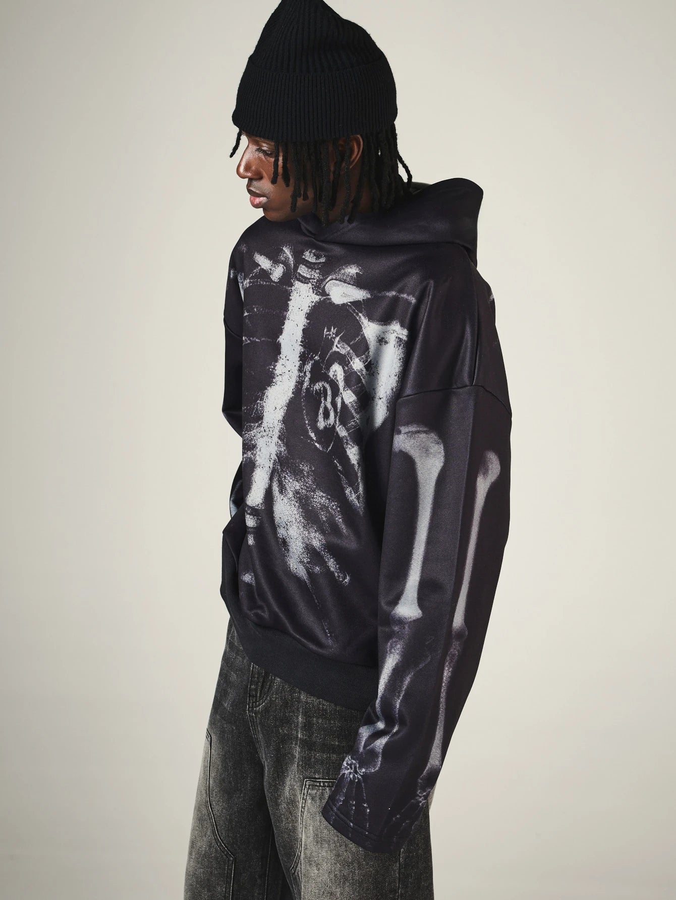 Oversized Skeleton X-Ray Graphic Hoodie