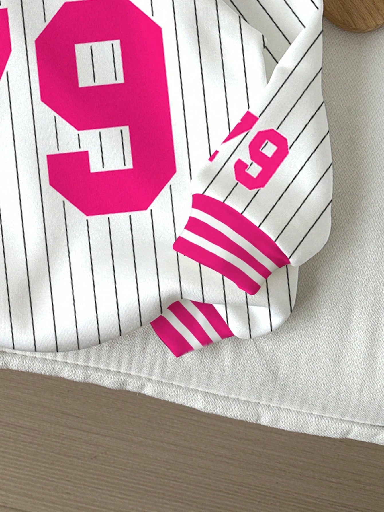 Women’s Colorblock & Numeric 79 Print Hoodie Sweatshirt Perfect for Autumn & Winter Fashion