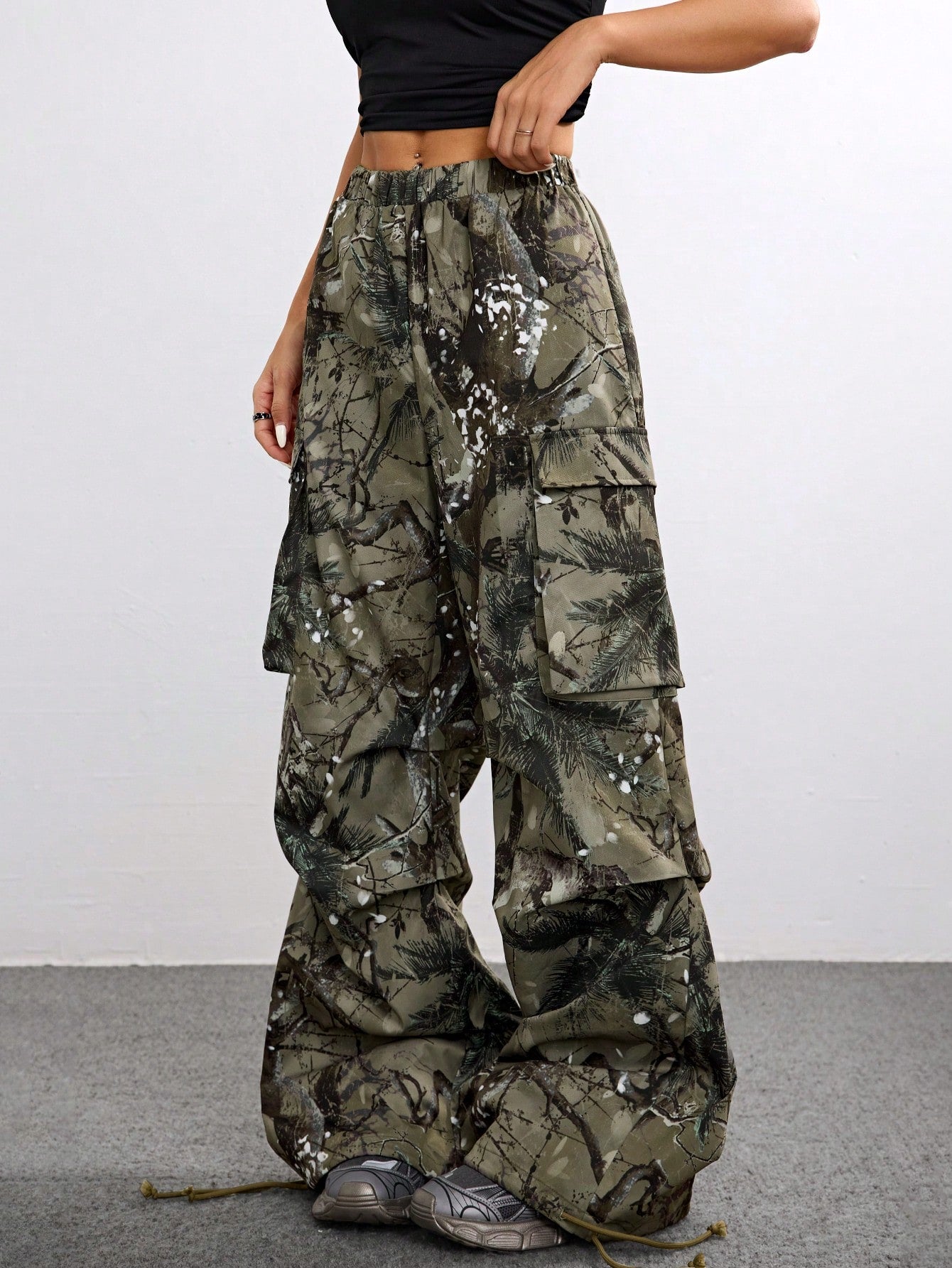 Women's Fall Cargo Grunge Floral Wide Leg Pants – Loose Fit Casual Streetwear Essential