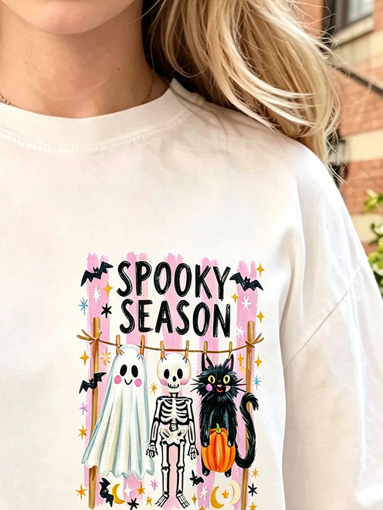 SPOOKY SEASON Minimalist Halloween Crew Neck Tee