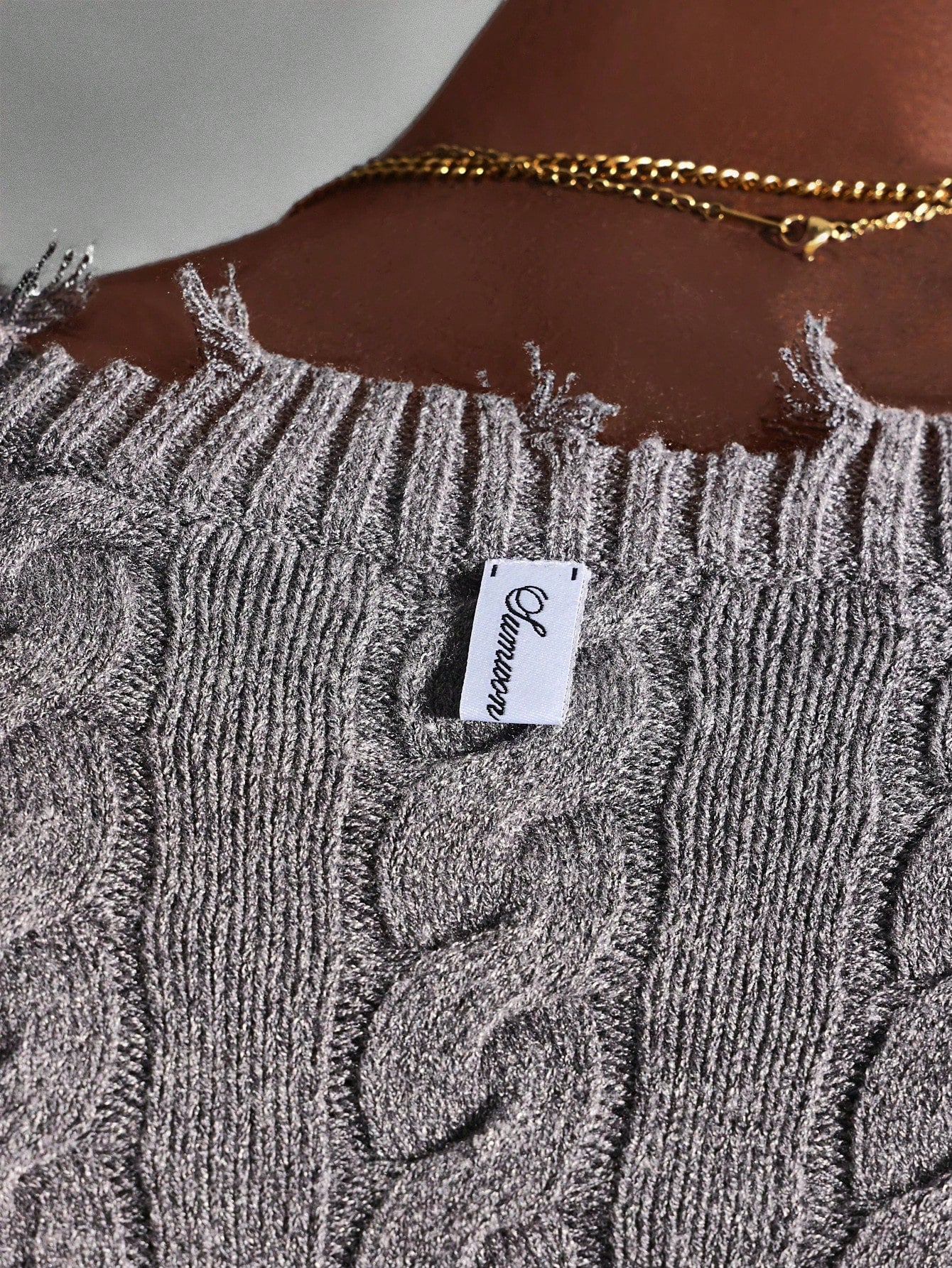 Crop Fit Cable Knit Distressed Sweater Grunge Streetwear Essential for Winter