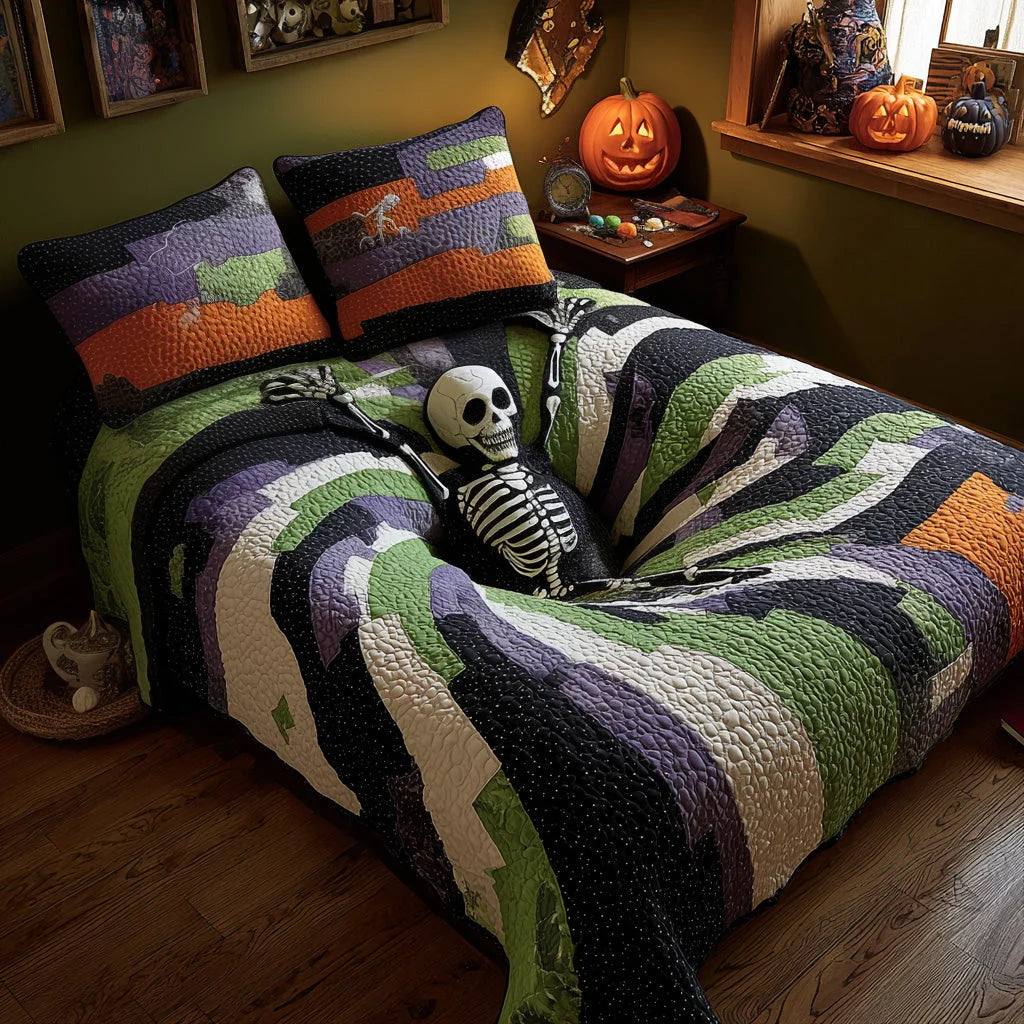 Spooky Skeleton Patchwork Halloween Bedding Set