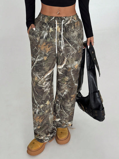 Women’s Army Green Print Wide Leg Cargo Pants