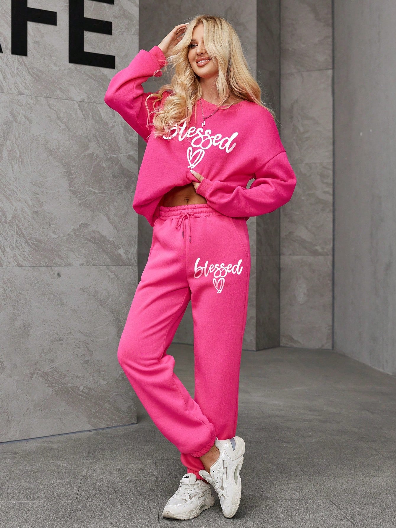 Women’s Pink Plus Fleece Hoodie Sweatshirt & Sweatpants Set
