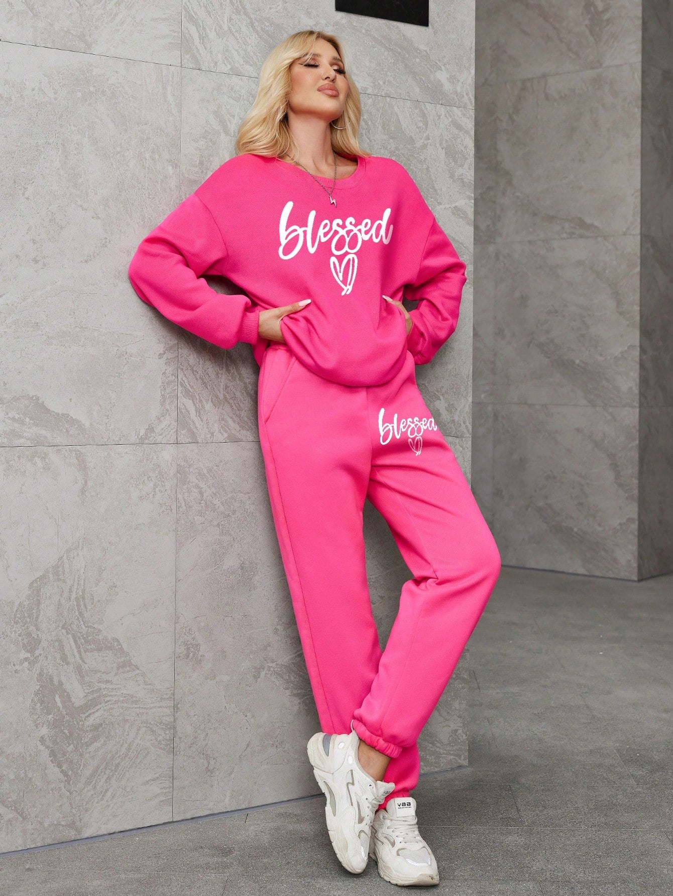 Women’s Pink Plus Fleece Hoodie Sweatshirt & Sweatpants Set